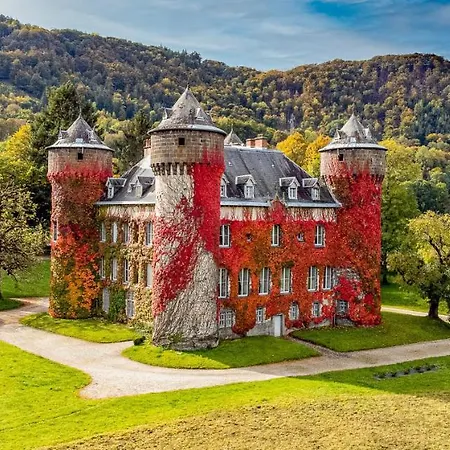 Château De Sédaiges Bed and breakfast *