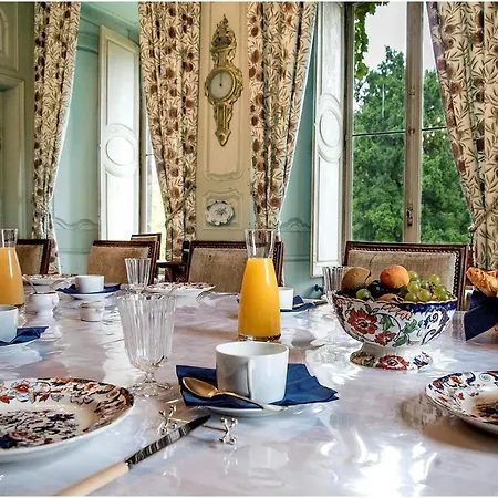 Bed and breakfast Château De Sédaiges Marmanhac