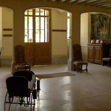 Chateau De Sedaiges Marmanhac